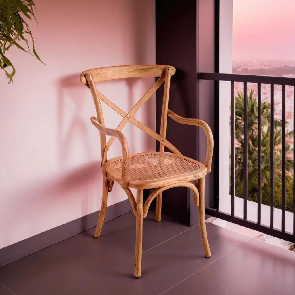 Biscottini Sedia con braccioli Thonet in massello di frassino in finitura noce chiaro anticato e seduta in paglia di Vienna L50XPR43XH89 cm