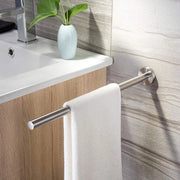 Accessori per la camera da bagno 

Towel holder 
Towel stand 
Towel rack 
Accessori per la camera da bagno
