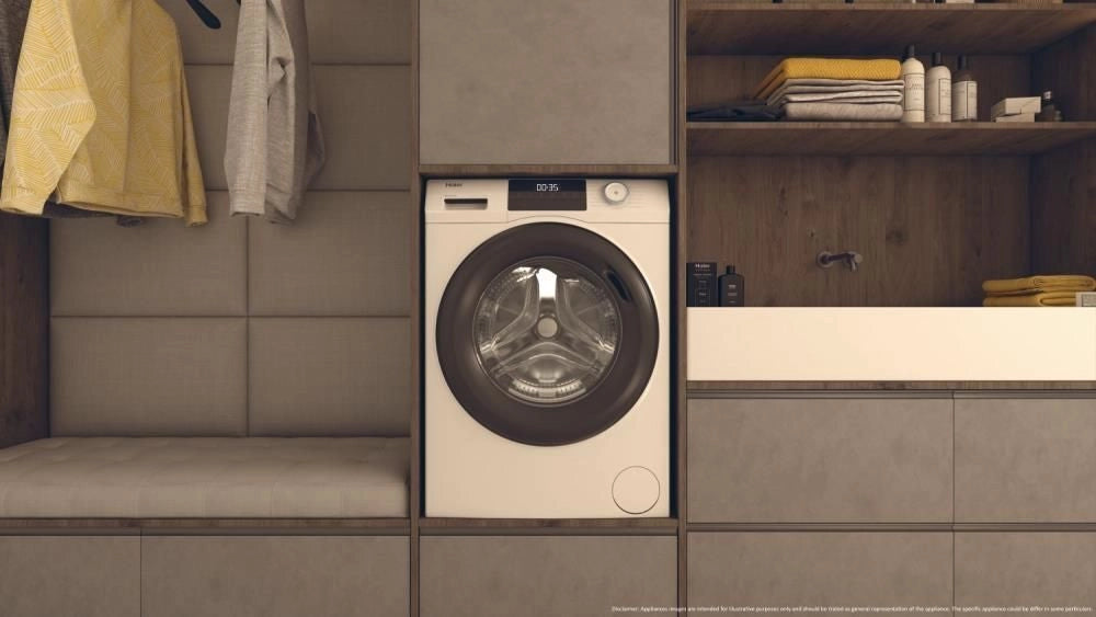 Haier HW90-BP14929A-S lavatrice Caricamento frontale 9 kg 1400 Giri/min Bianco