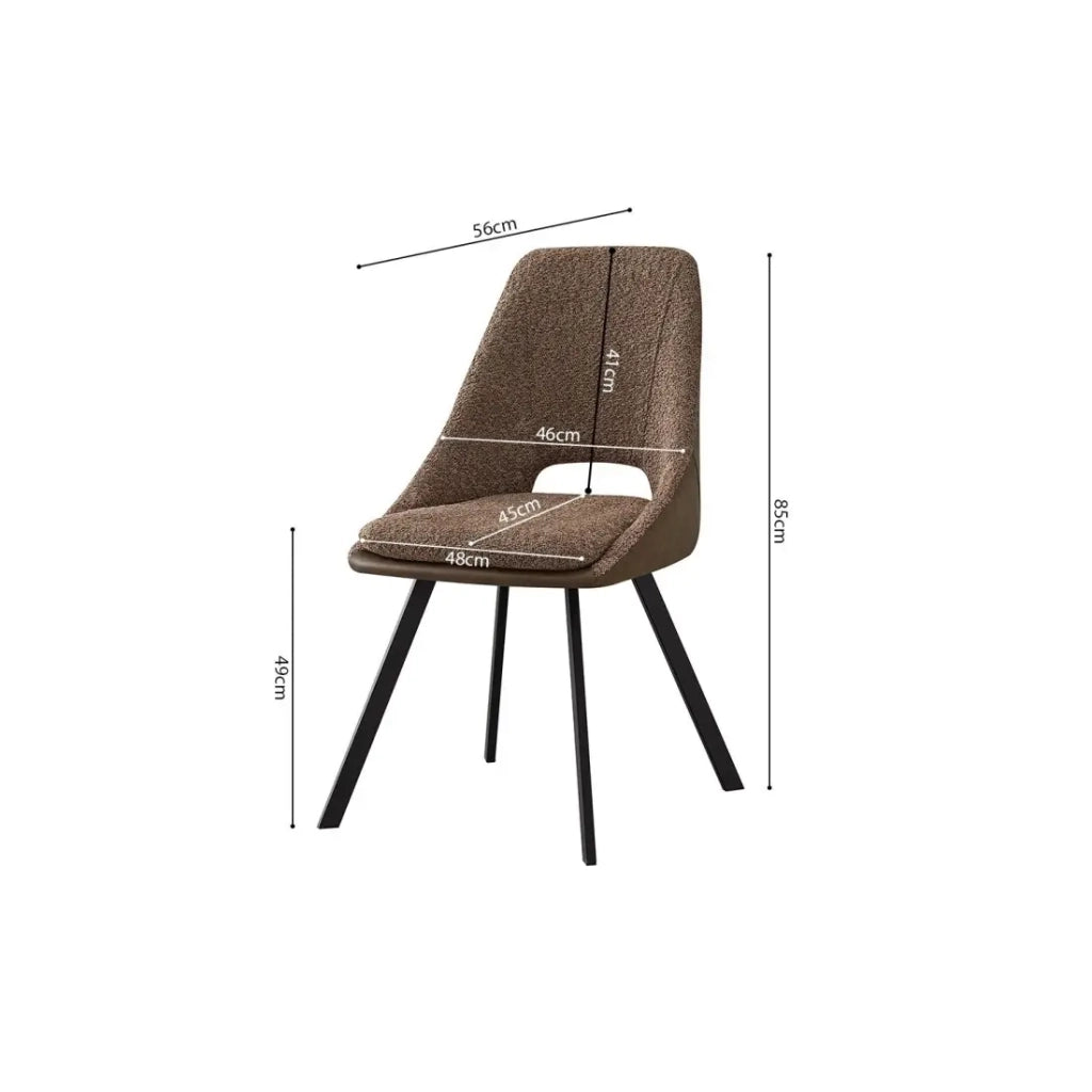 Sedia rivestita in Bouclé per sala da pranzo colore Sabbia. Collezione FILOU.