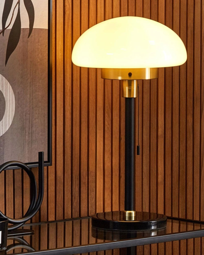 Lampada da Tavolo Nero oro Bianco Vetro Ferro 66 cm Mezza Globo Paralume Comodino Lampada da Comodino Camera da Letto Soggiorno Retro Classico