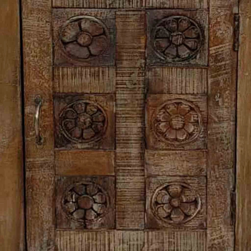 Comodino in legno fatto a mano50x36x71h cm