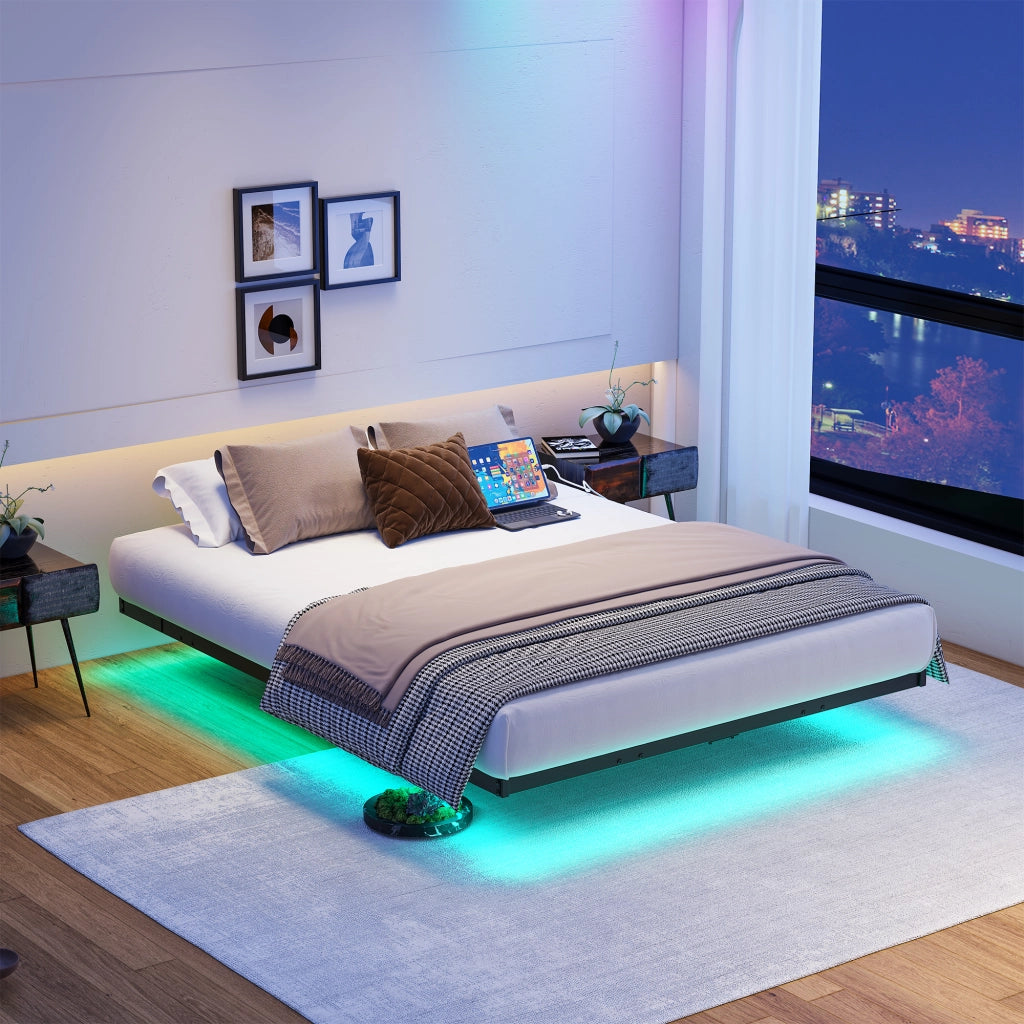 Letto matrimoniale 140 × 200 cm con LED, stazione di ricarica e struttura in metallo, senza materasso, nero