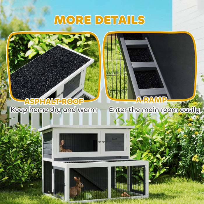 Conigliera a 2 Livelli 122x95x93,5 cm con Vassoio Estraibile  in Legno di Abete e Acciaio Grigio e Bianco