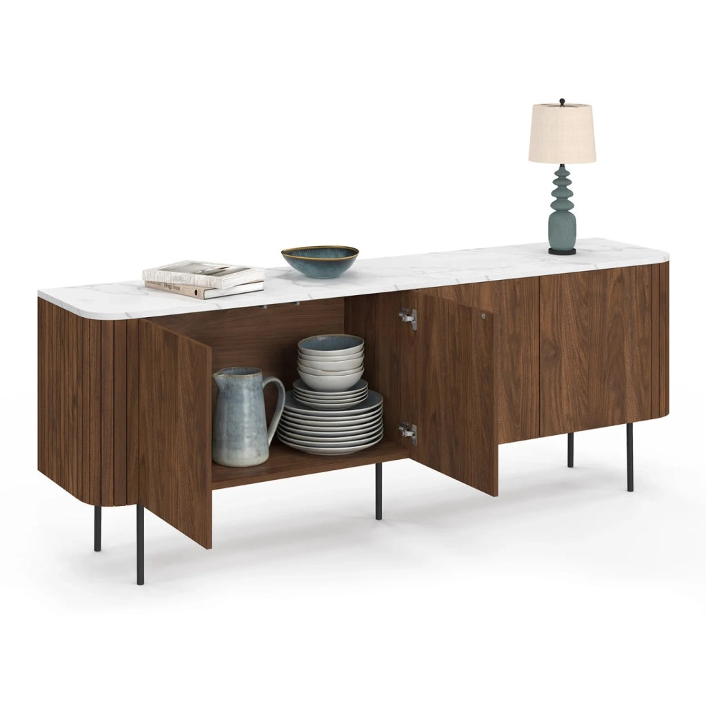 IDMarket - Credenza bassa MARLA 160 cm con 4 ante e doghe effetto noce e piano in marmo bianco ALASKA