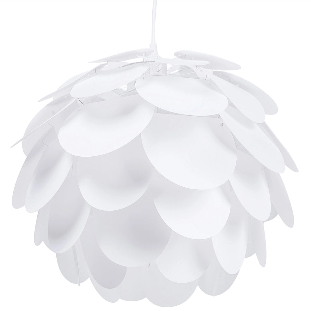 Lampada a sospensione a forma di pigna con petali bianchi lampadario