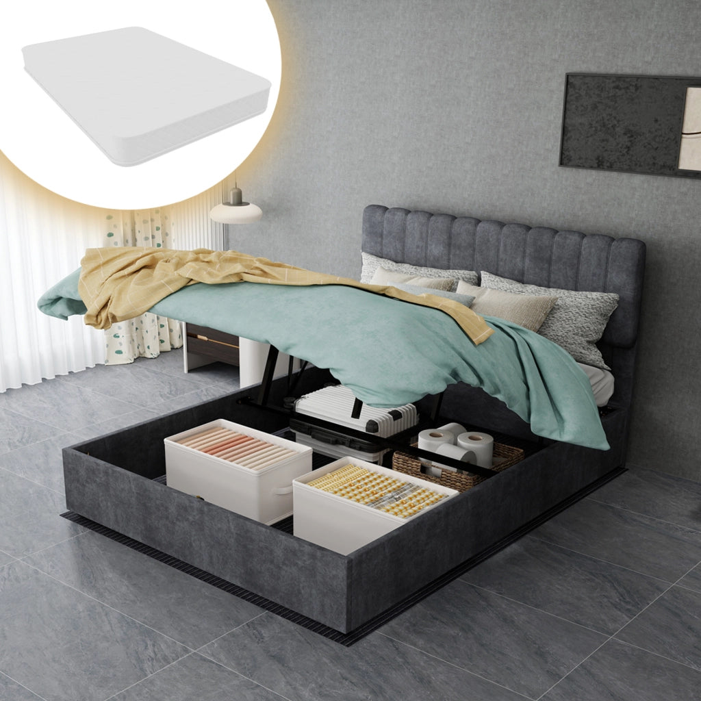 Letto 140x200 cm grigio con testiera alta; tessuto e metallo