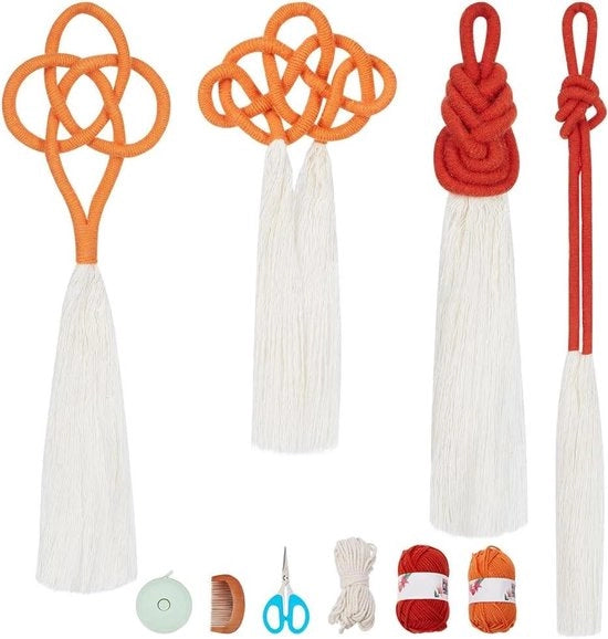 Set di 4 corda macramé e accessori per decorazione 

Specifica tecnica:
- Set di 4 corda macramé
- Accessori per decorazione
- Adatto per adulti