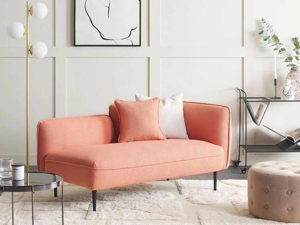 Chaise longue Destra in poliestere rosa pesca con cuscino e gambe metallo da salotto