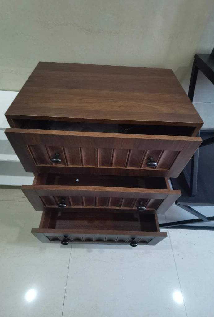 Comò a 3 cassetti con maniglie in metallo e frontali scanalati, per camera da letto e soggiorno, 60 × 40 × 79 cm