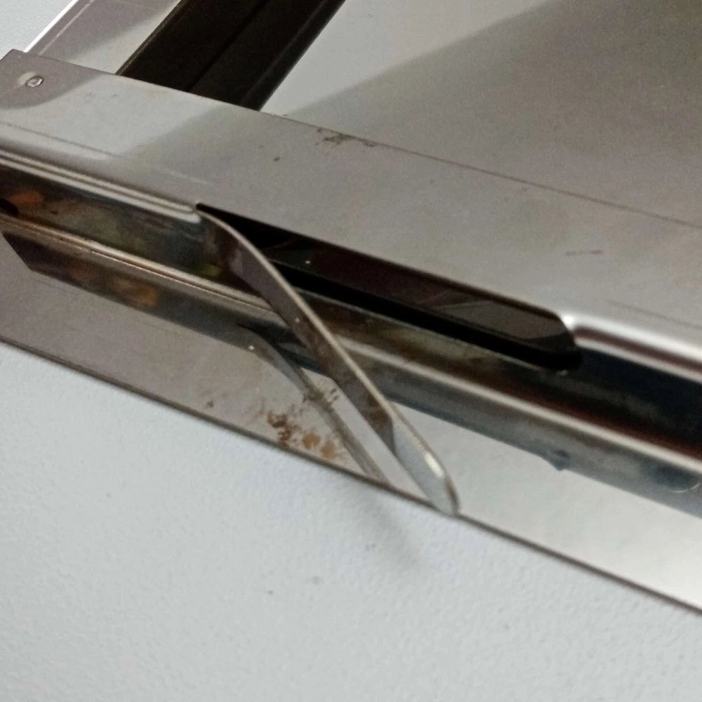 Sportello portello porta inox per chiusura nicchia contatore gas, scegli se  hc 40 x lc 30 cm ( hn 36 x ln 26 cm )