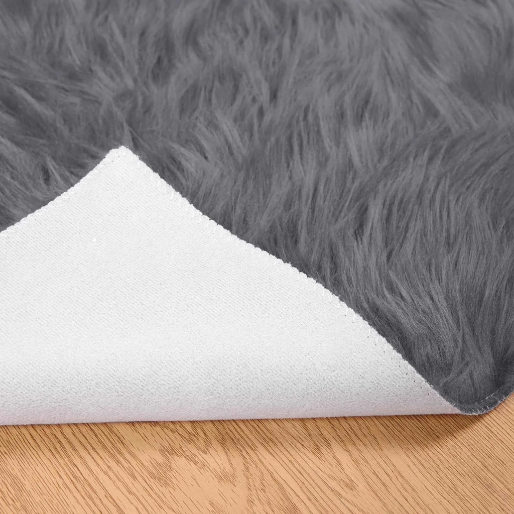 Tappeto in finta TAFALLA Antracite 240 x 240 cm Poliestere 42021600