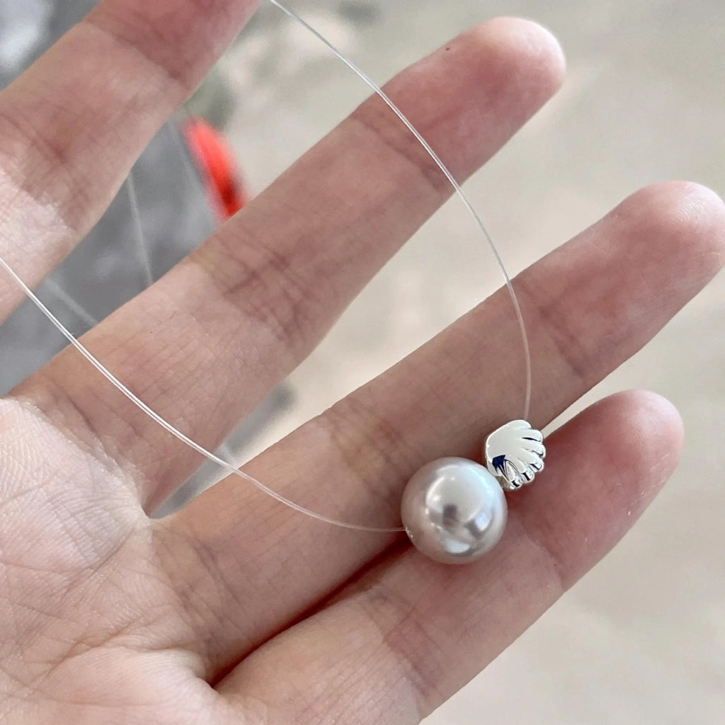 Collana di conchiglie e perle fatta a mano, regalo di Natale o di compleanno.