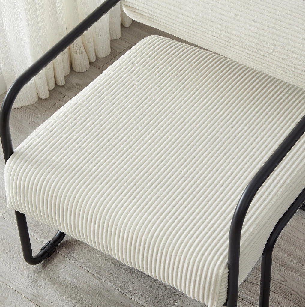 Poltrona da relax beige in velluto a coste con struttura in metallo