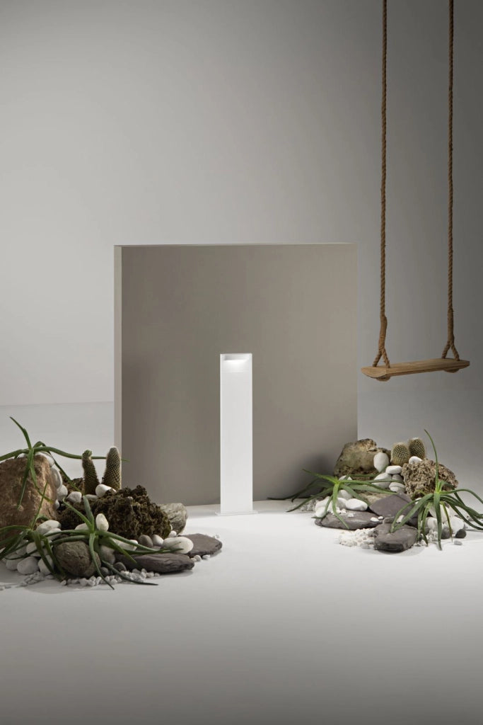 PALETTO LED MOBULA BIANCO IN ALLUMINIO 8W 1100LM 3000K IP65 280X195X745MM