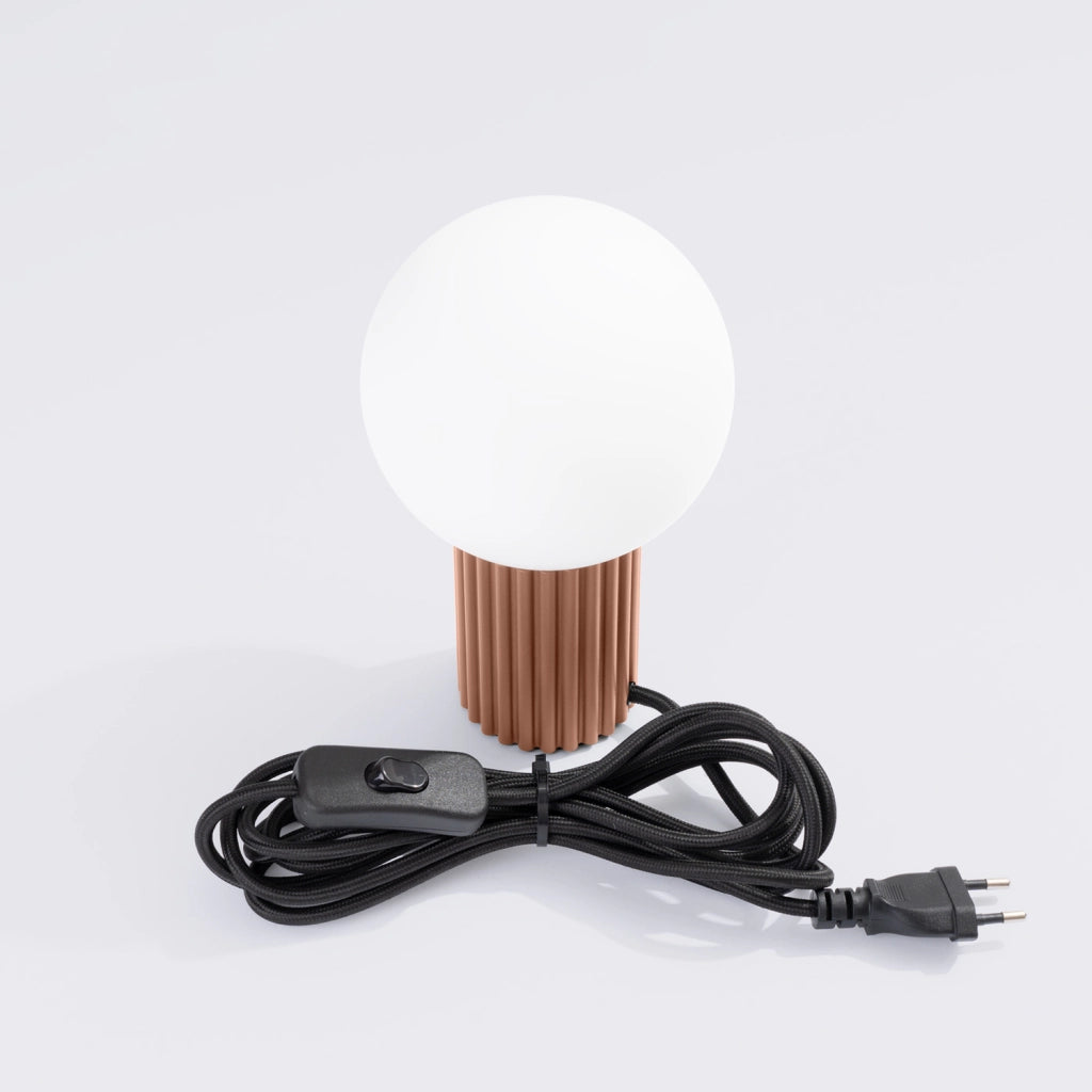 Lampada da tavolo SFERA mocca sfera vetro bianco G9