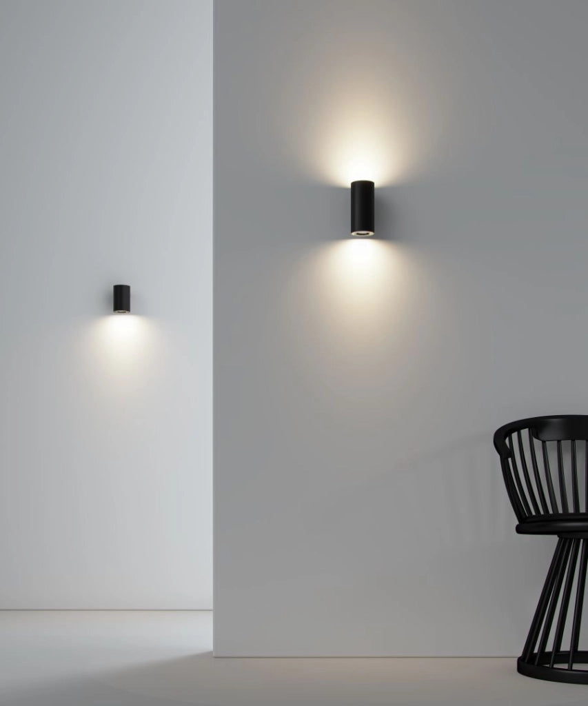 Applique LED ONE GU10 Wall Dual a doppia emissione fascio 38 gradi finitura bianco opaco ideale per illuminazione d'interni moderna design cilindrico