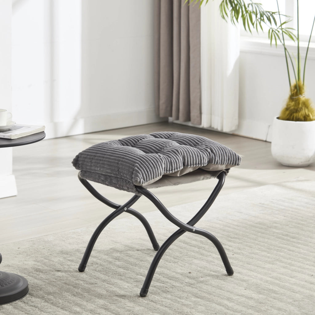 Poltrona con pouf e tasca laterale; seduta lounge ergonomica in acciaio grigio