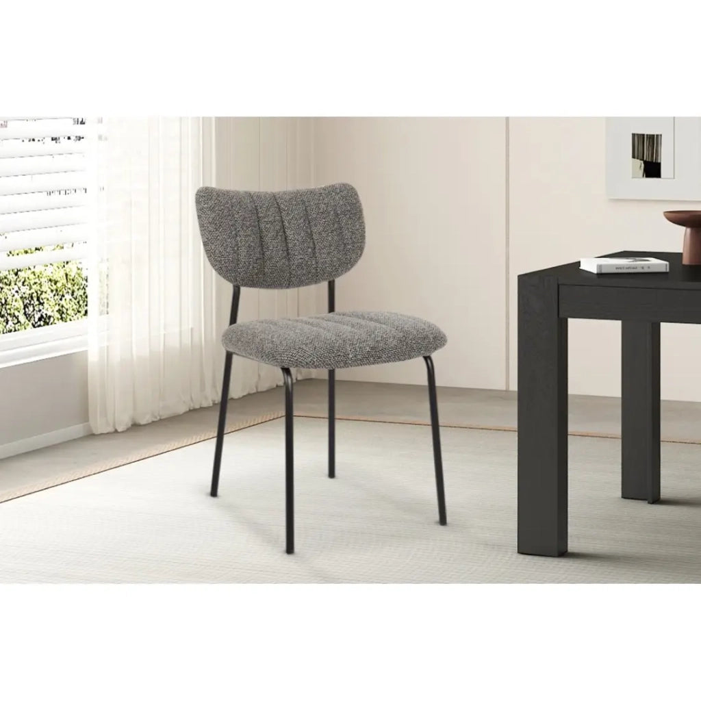 Set di 2 sedie NORAYA – Tessuto grigio scuro – Design compatto – Piedi in metallo – Eleganza contemporanea