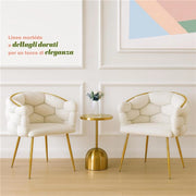POLTRONA IMBOTTITA IN TESSUTO TEDDY CON STRUTTURA IN METALLO ORO DIMENSIONI 71X46X82H CM COLORE BIANCO