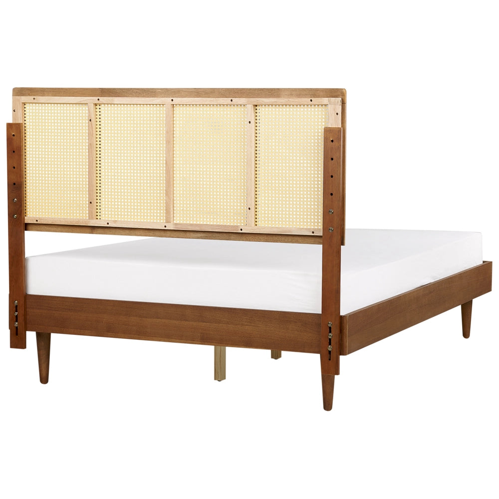 Letto moderno con rete a doghe testata a treccia viennese in legno chiaro 140 x 200 cm camera da letto