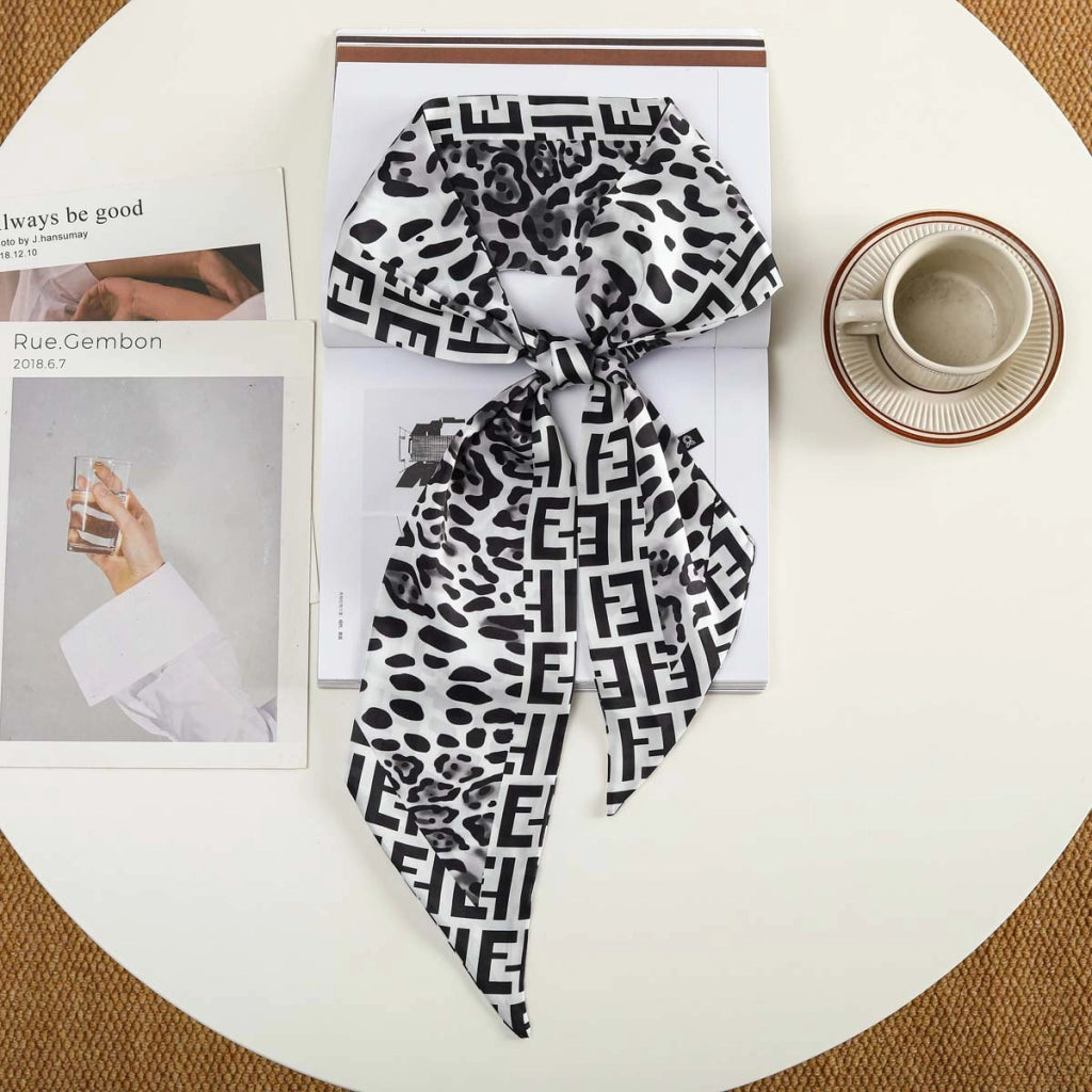 Nuova fascia per capelli alla moda con decorazioni in seta, piccola sciarpa, elastico per capelli, foulard, cintura