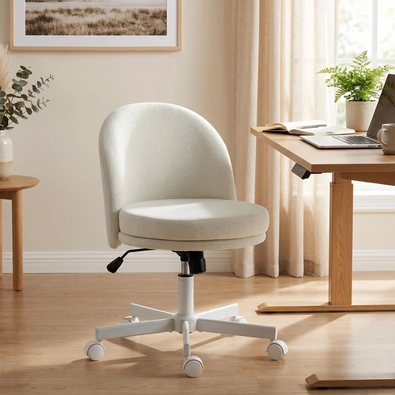 Sedia da ufficio girevole con altezza regolabile, funzione oscillante e tessuto effetto chenille crema per casa