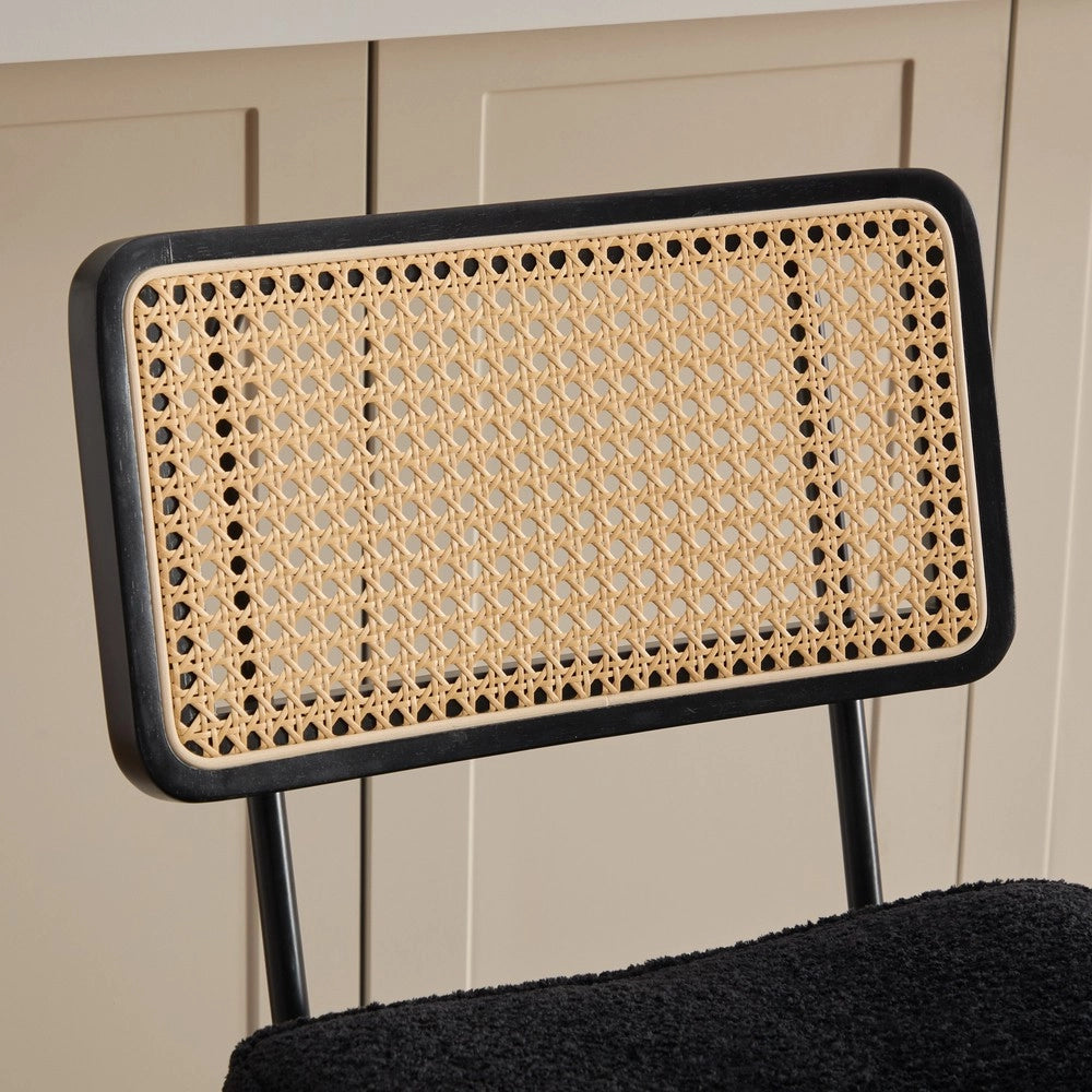 Sgabello Alto da Bar ¨C MINIMAL ¨C Chenille, Rattan, Gambe in Metallo, Nero, Set 2 Pezzi