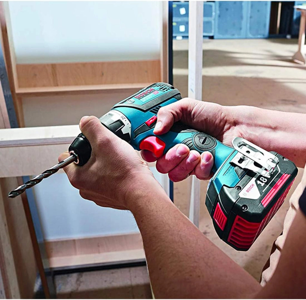 BOSCH Kit 18V BK209BAG (Trapano Avvitatore GSR 18V-60 C + Smerigliatrice GWS 18-125 V-LI + 2 Batterie di 5,0 Ah + Caricabatterie + Borsa)