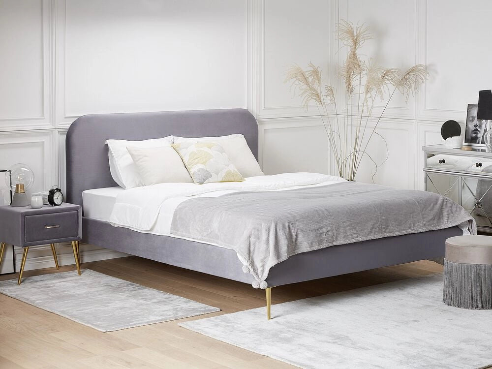 Letto grigio velluto tappezzeria doppia dimensione gambe dorate testiera con rete a doghe 140 x 200 cm design minimalista