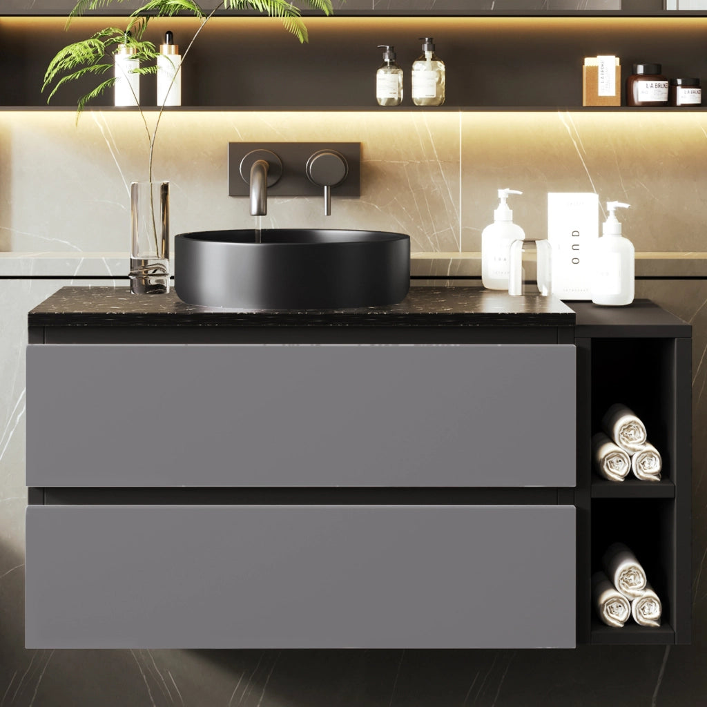Mobile bagno ULEVR con lavabo rotondo nero in ceramica, cassetti e vano aperto, MDF nero e grigio