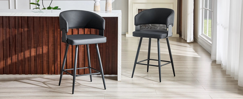 Sedia da pranzo imbottita in PU con schienale ergonomico e braccioli, struttura in metallo nero 82.0 × 46.0 × 56.0 cm