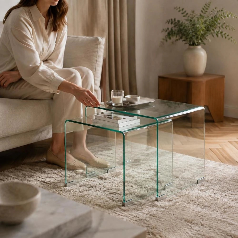 Two-piece Nesting Table Set Made Of Tempered Glass Transparent