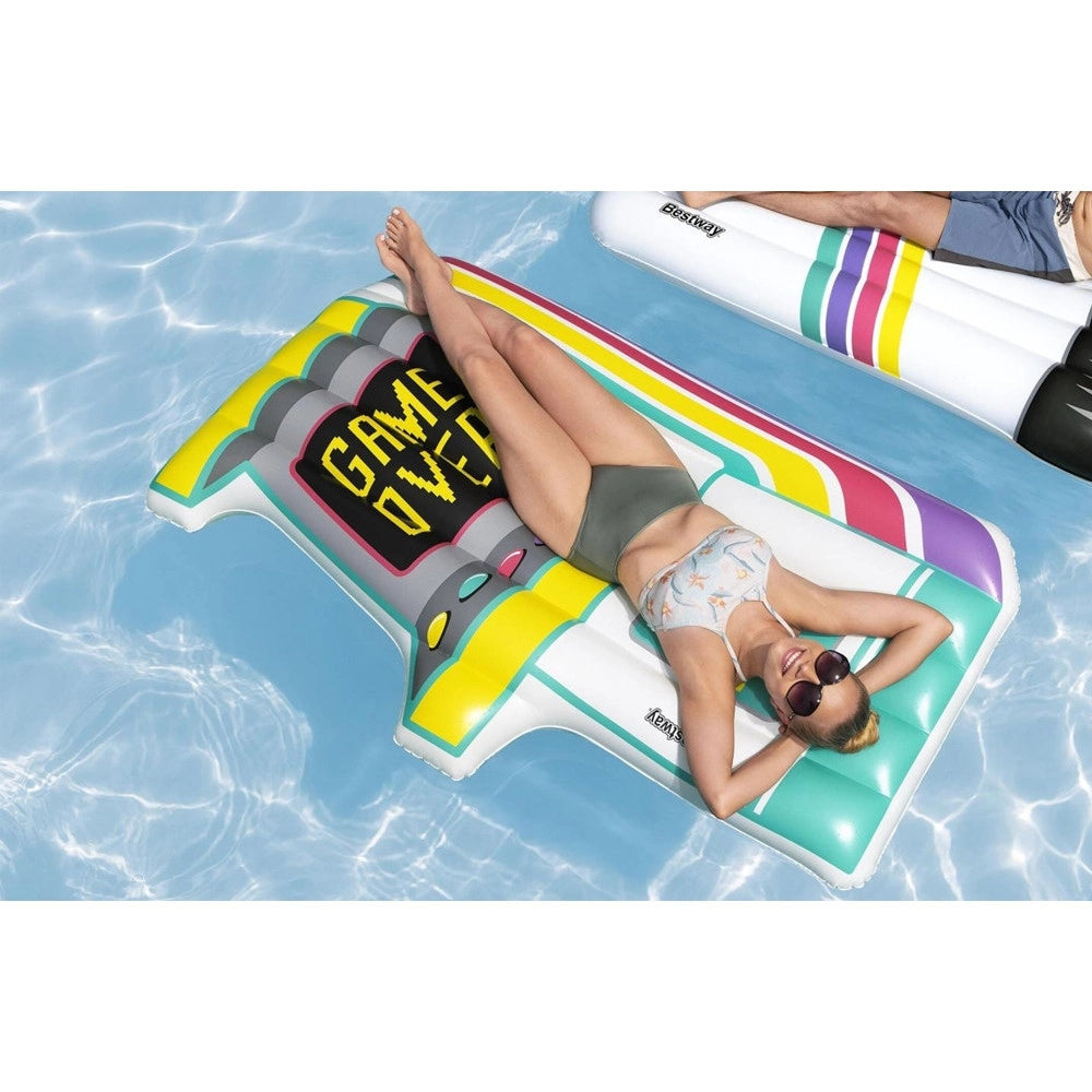 Trade Shop - Materassino Gonfiabile Galleggiante Piscina Aqua Arcade Grafica Forma Videogioco 43851 -