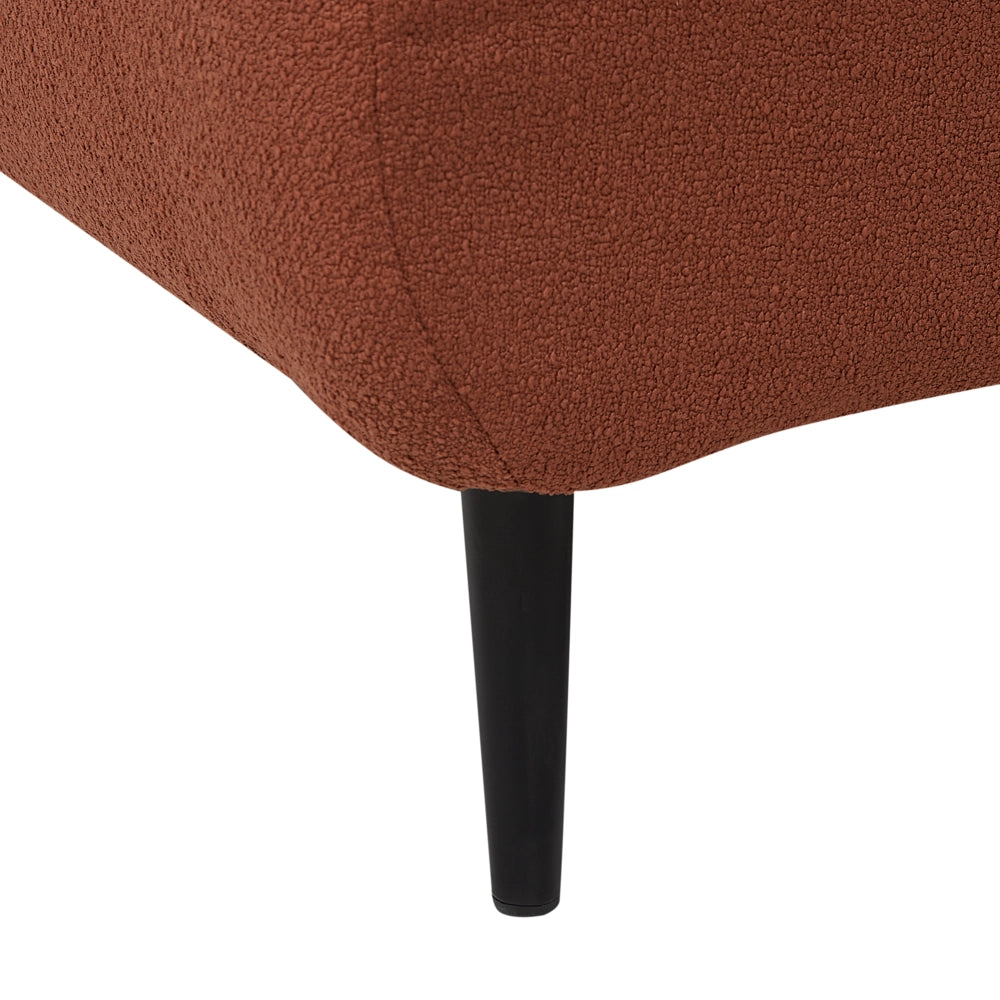 Chaise longue in tessuto bouclé rosso scuro Gambe in metallo a sinistra con cuscino Design moderno