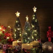 3 pezzi di piccola albero di Natale 88 pollici alto tavolo albero di Natale con illuminazione mini albero di Natale artificiale con LED albero di Natale artificiale di pino sottile albero di Natale in plastica decorazione desktop con base