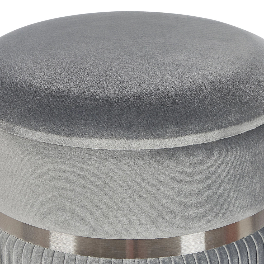 Set di 2 pouf Velluto grigio chiaro Fasce metalliche Glamour Contenitori interni Soggiorno Camera da letto