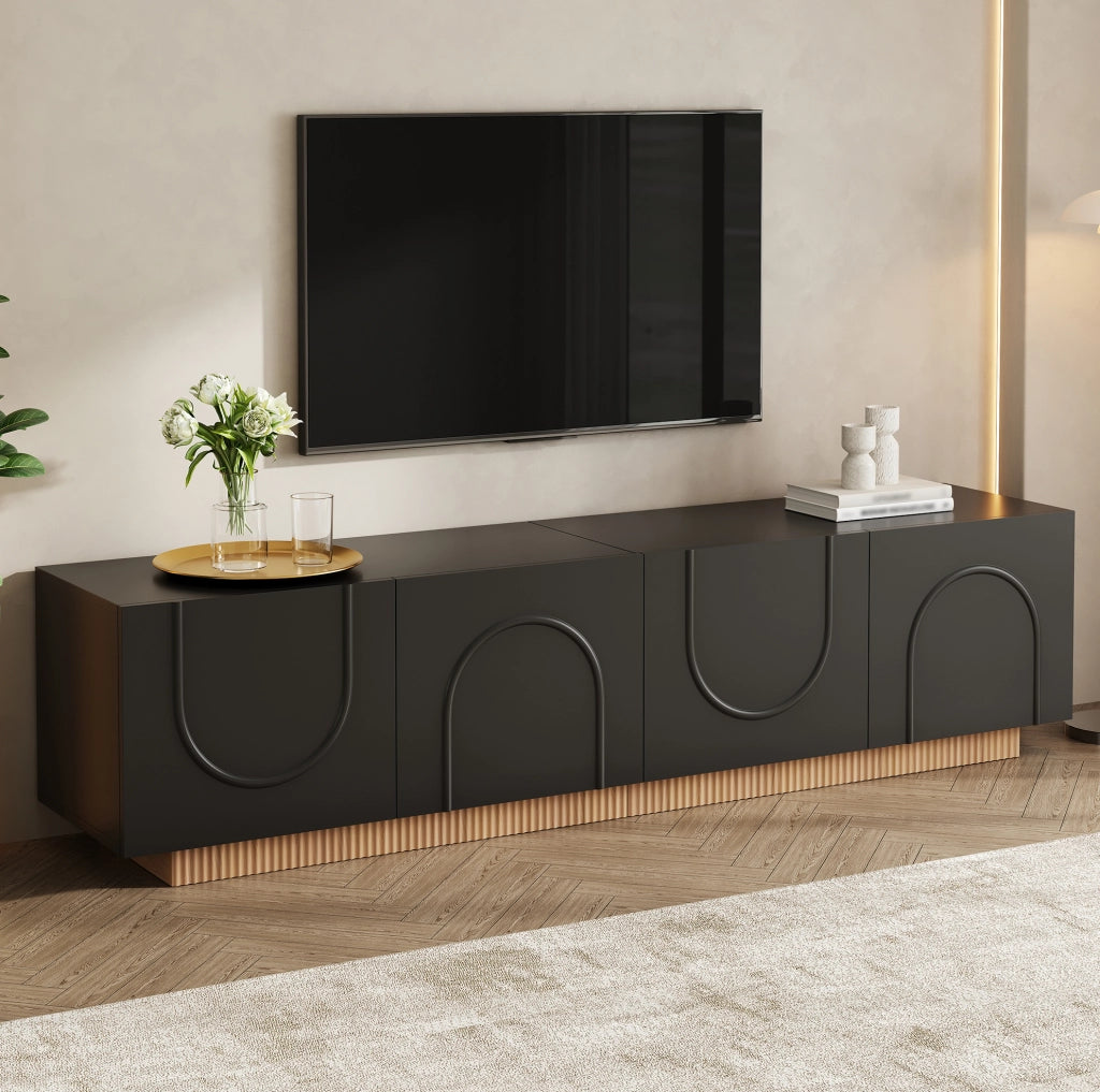 Mobile TV moderno con quattro ante e vani interni