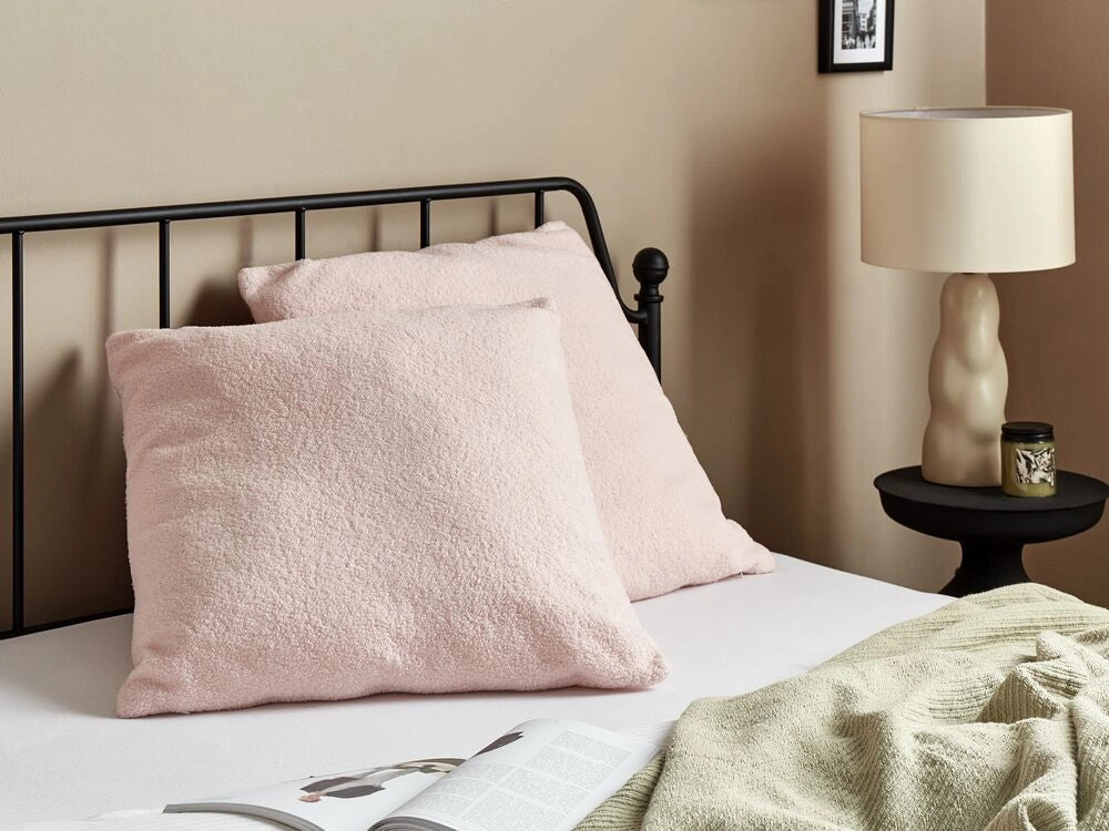 Set di 2 cuscini decorativi Rosa Boucle 60 x 60 cm fodera rimovibile con cerniera Accessori decorativi Boho