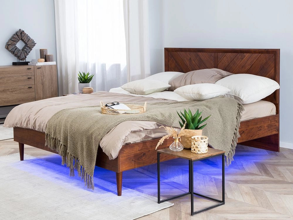 Letto a doghe in legno scuro Illuminazione a LED Multicolore 140 x 200 cm Design moderno rustico