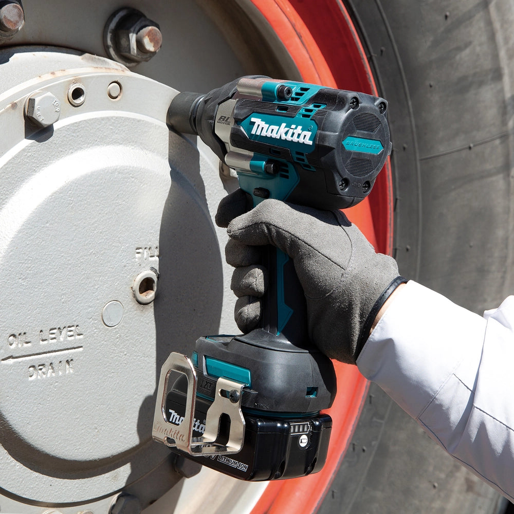 AVVITATORE AD IMPULSI 1/2" 700nm MAKITA - DTW700Z