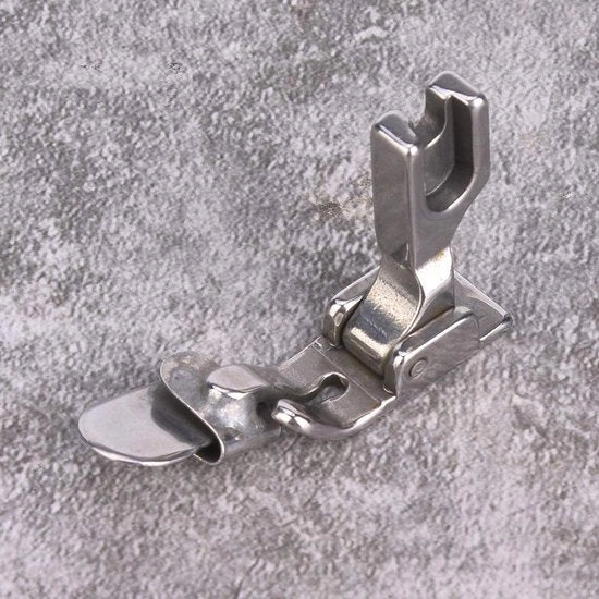 Piede di macchina per cucito - Piede di macchina opzionabile - Piede di macchina in acciaio - Piede di macchina pieghevole - Piede di macchina resistente - Installazione facile - Materiale di alta qualità - Larghezza 6 mm