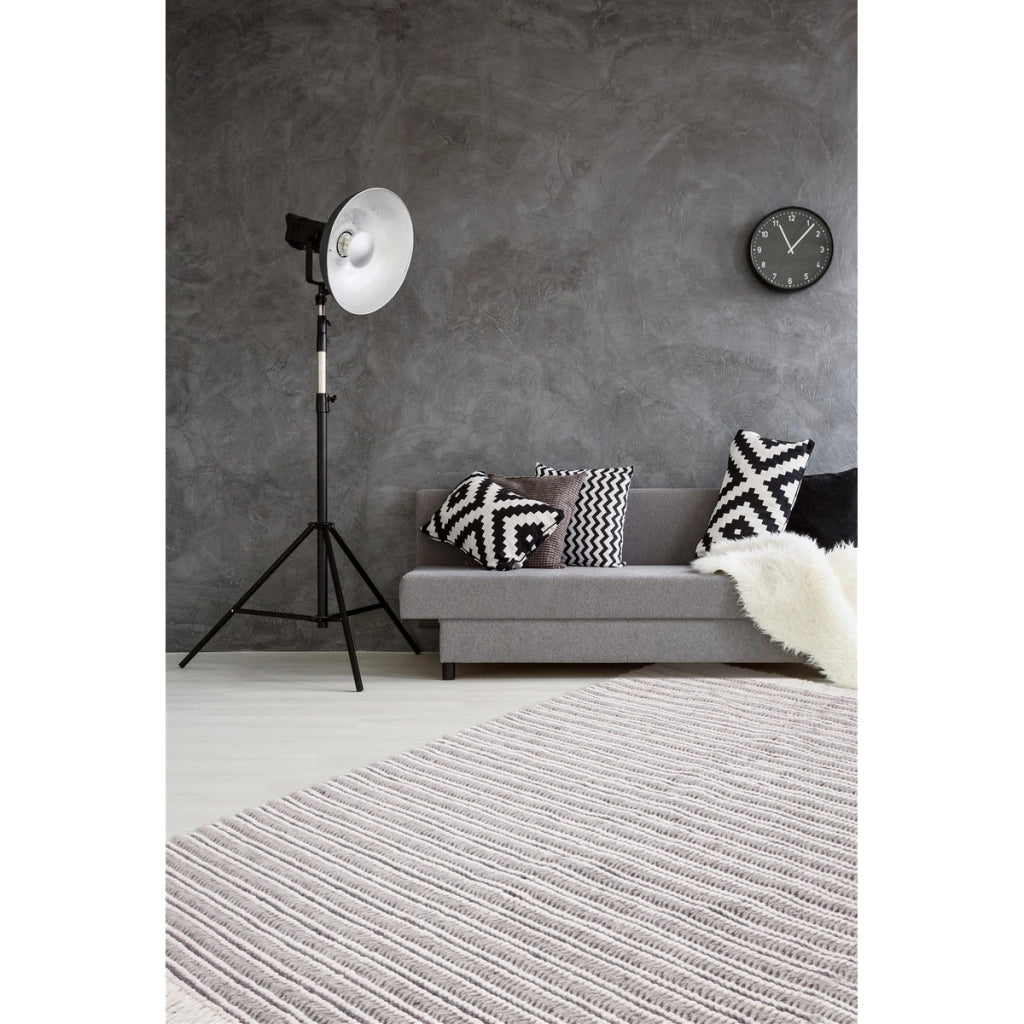 Tappeto Natura 110 in lana e viscosa grigio e naturale