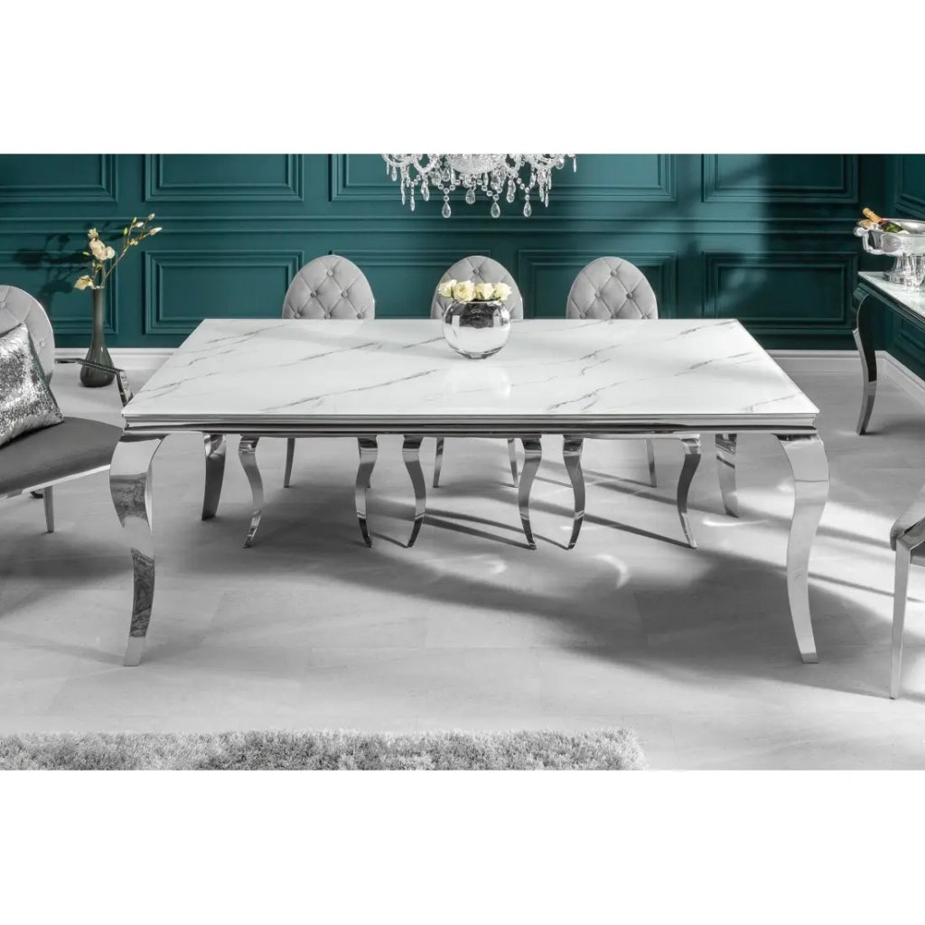 Tavolo VELENA 200 cm – Piano in vetro effetto marmo bianco – Struttura in acciaio argentato