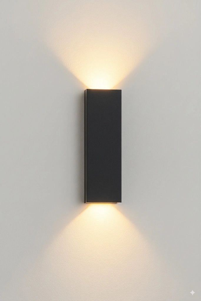 Applique LED da Esterno Biemissione 8W 734lm IP65 Nera o Bianca con CCT Switch 3000K 4000K 6000K – Fascio 295° Color: Nero