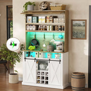 Colonna da cucina con LED RGB vetrina ripiani aperti ganci e portabottiglie in MDF bianco naturale 110 × 40 × 191 cm