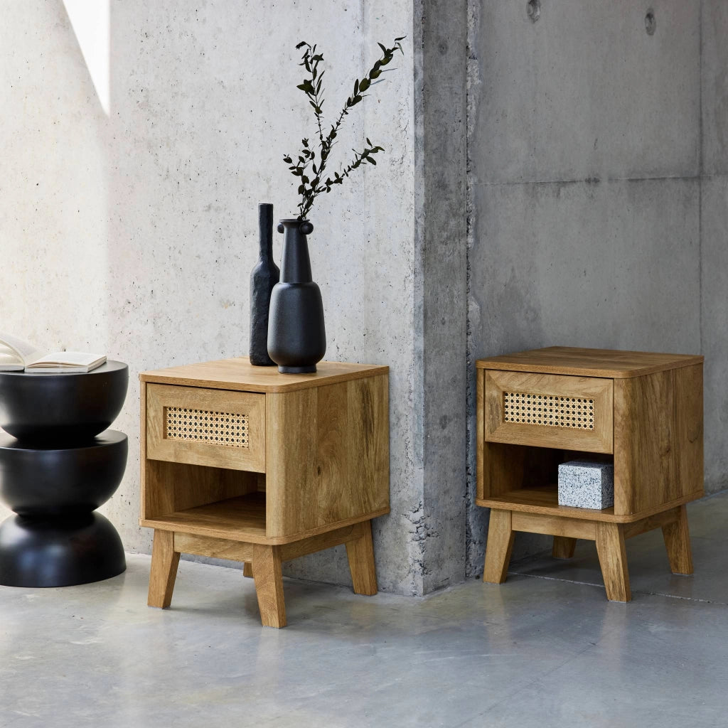 Set 2 comodini con decorazione in legno e canna da zucchero, marrone