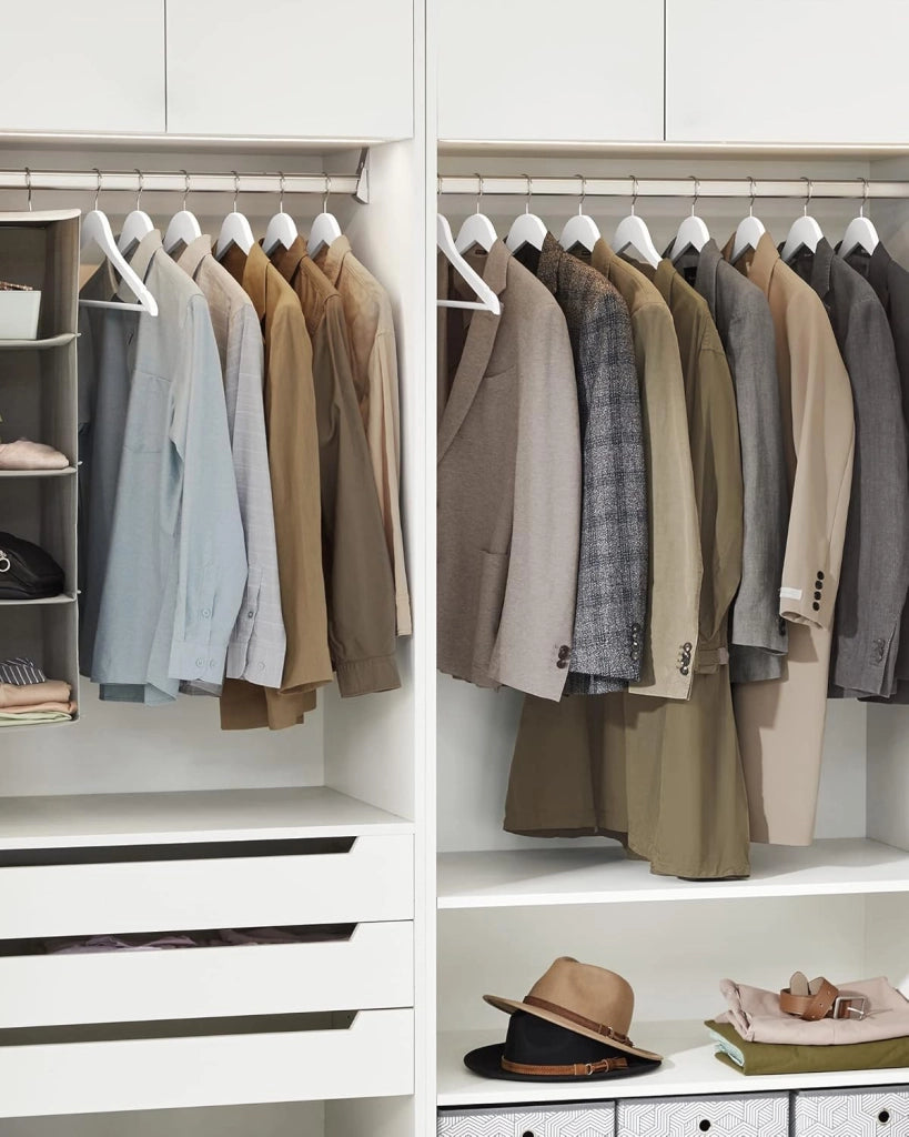 SONGMICS Appendiabiti in legno, 100 pezzi, con tacche antiscivolo, barra antiscivolo per pantaloni, gancio girevole a 360°, per abiti, camicie, cappotti, bianco CRW03W-100