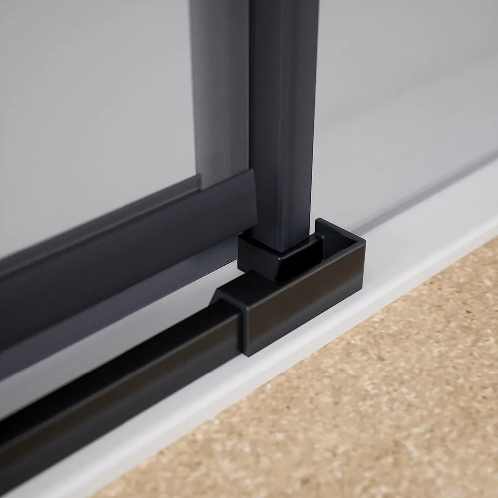 Porta doccia 110cm apertura a battente lato destro con cerniere, profili nero opaco e vetro da 8mm trasparente h195 | Fiji