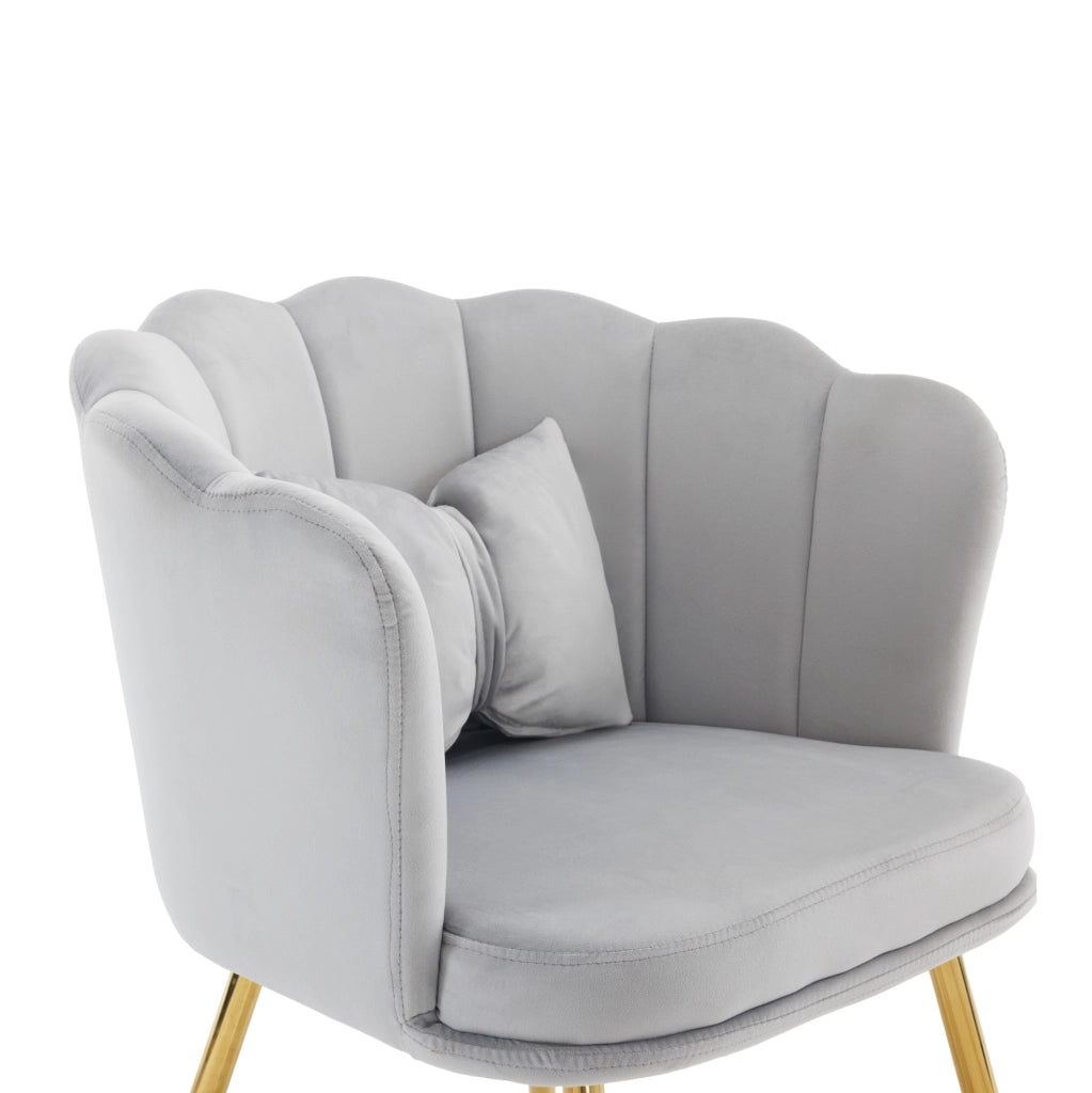 Set di 2 sedie in velluto grigio con schienale a petalo; gambe in metallo dorato